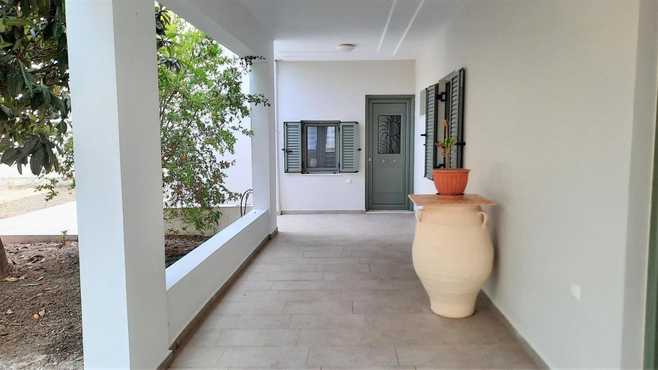 Ismini Apartments Myrtos Екстер'єр фото