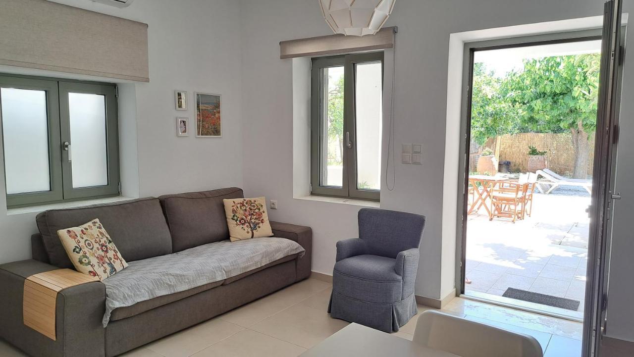 Ismini Apartments Myrtos Екстер'єр фото